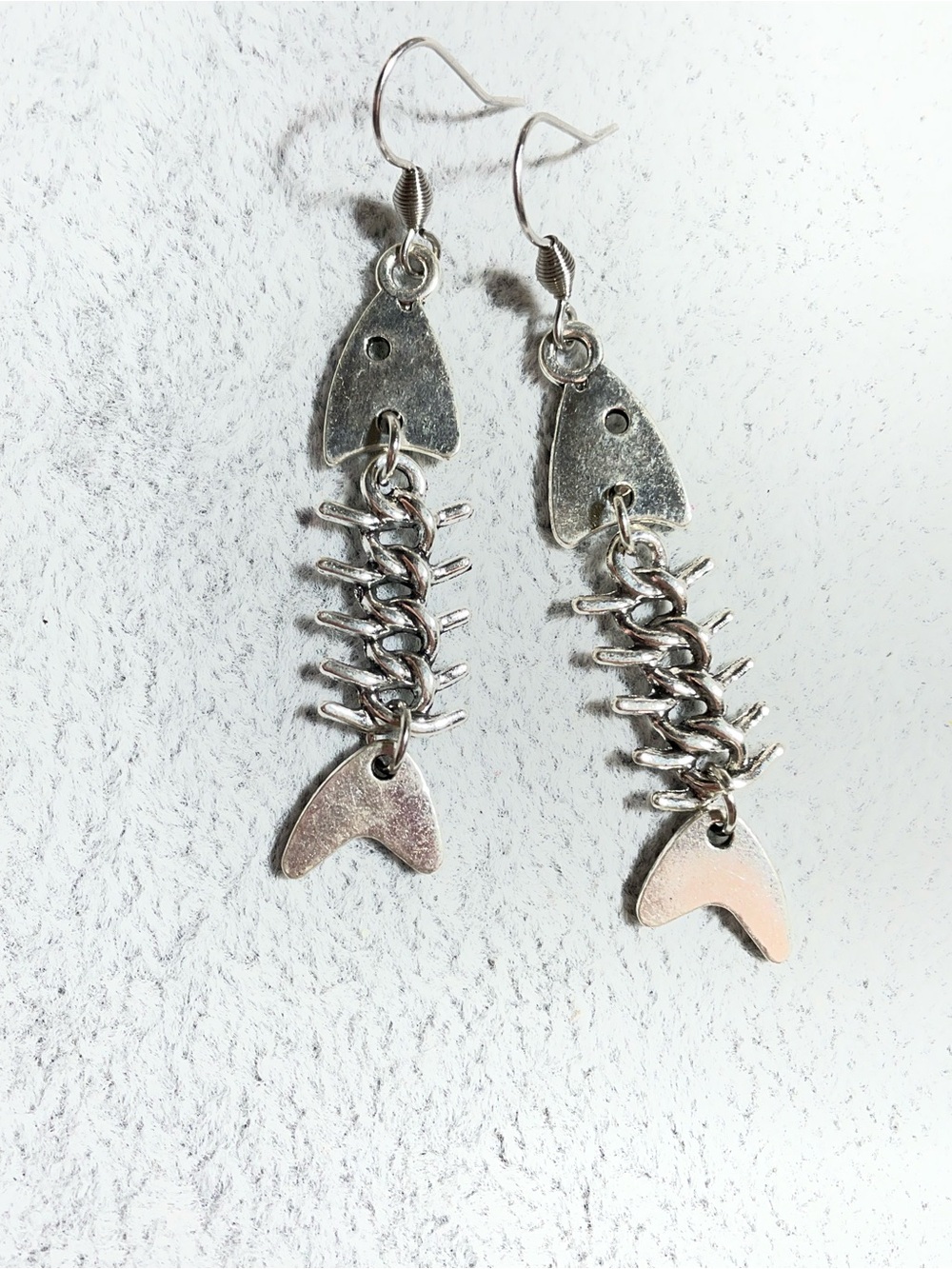 Fishbone Articulated Silver Tone Dangle Earrings 2 1/2" Long NEW